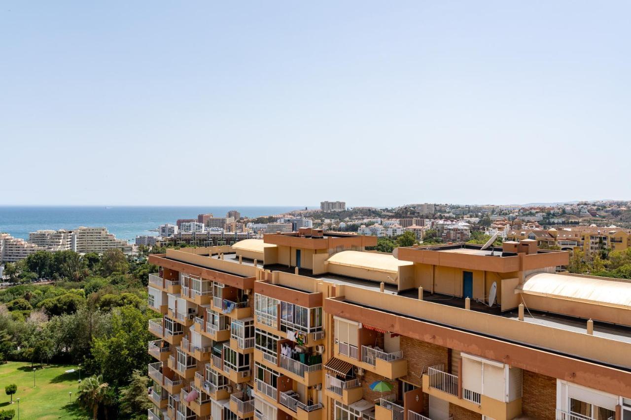 Aguila 900 * Benalmadena